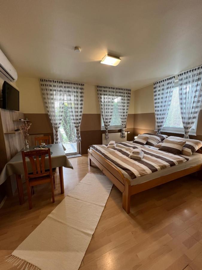 Ferienwohnung Holler Vendeghaz Ii. Bük Exterior foto